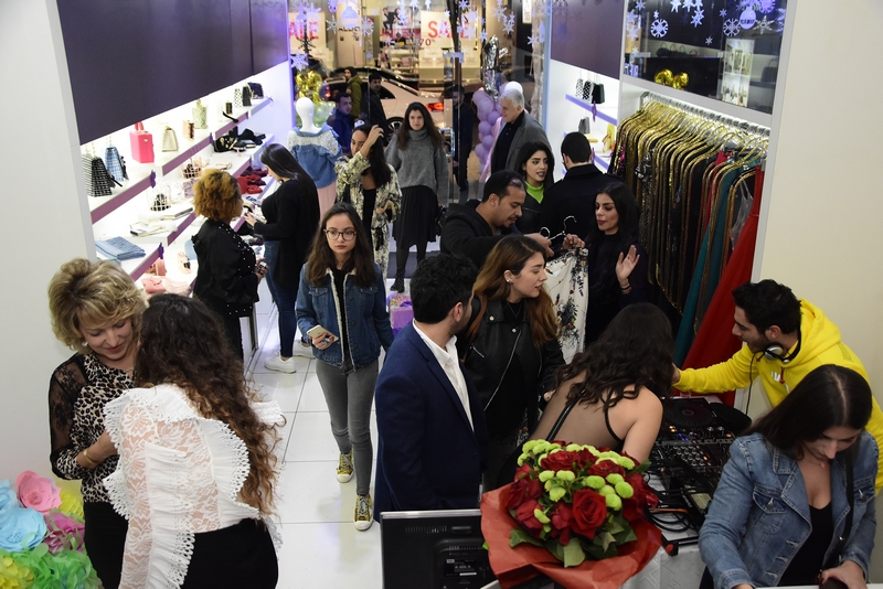Rue 22 celebrates it's 5th Year Anniversary with a Fashion Show